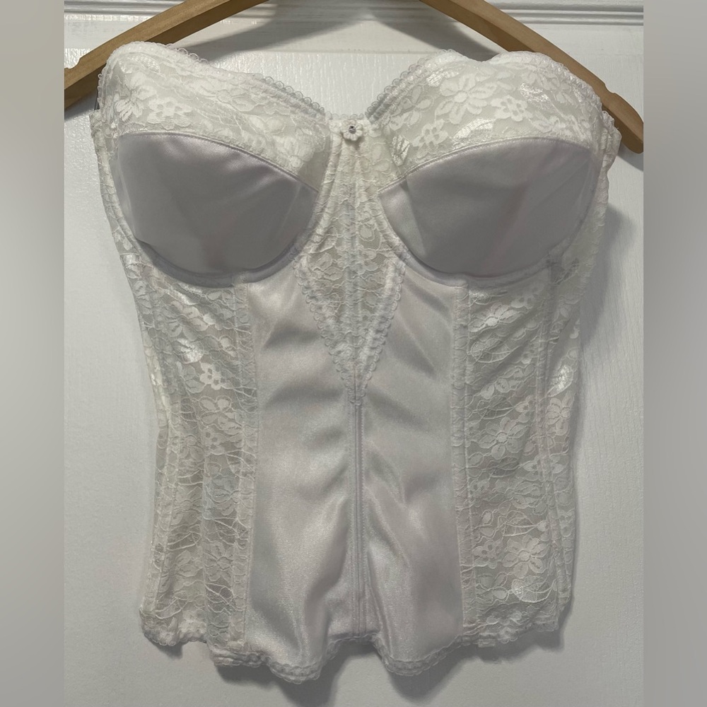 Dominique White Lace Bustier